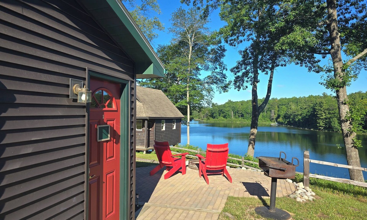 Lake Ann Cabin | Cabin #1- Sleeping Bear Resort
