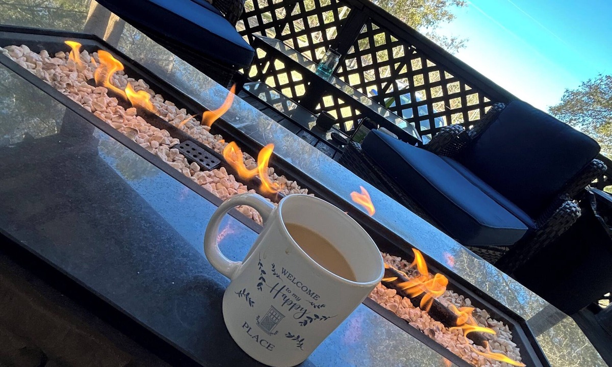 Mcalpin House | Cave Divers Spring Escape, Sleeps 8+, Private Patio, Fire Pit, Spacious Kitchen