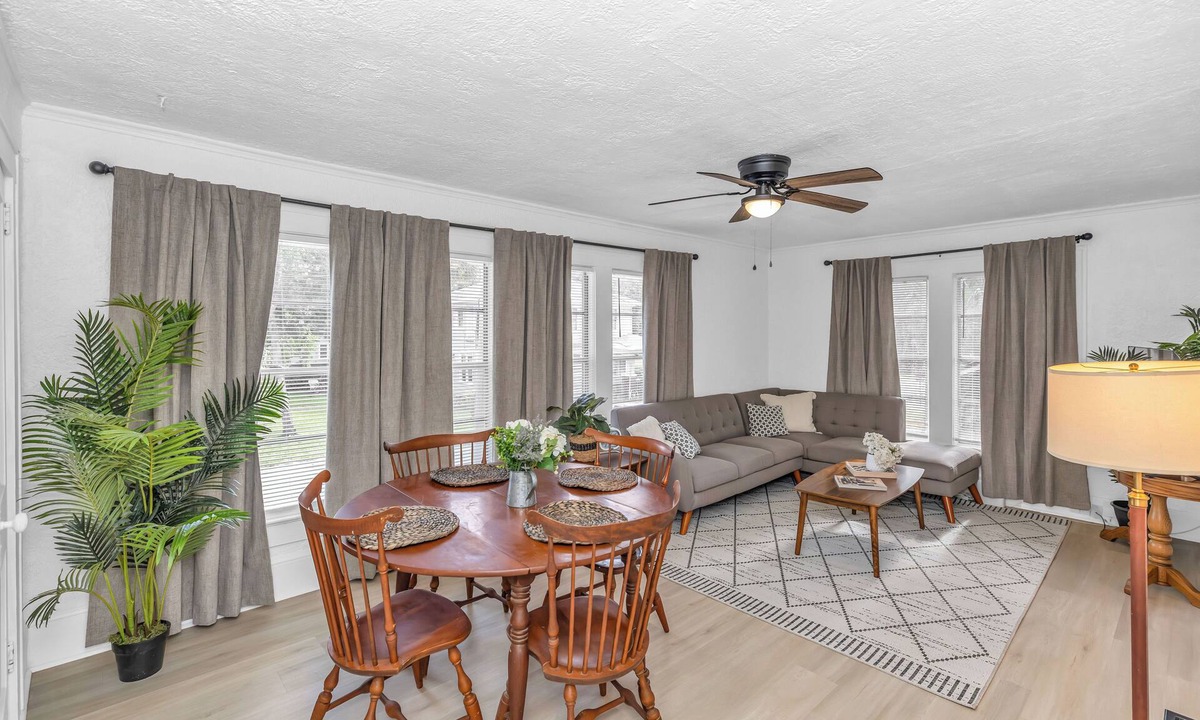 Sanford Apartment | Charming 1-Bedroom Apartment in Historic Sanford – Ideal for Long-Term Stays