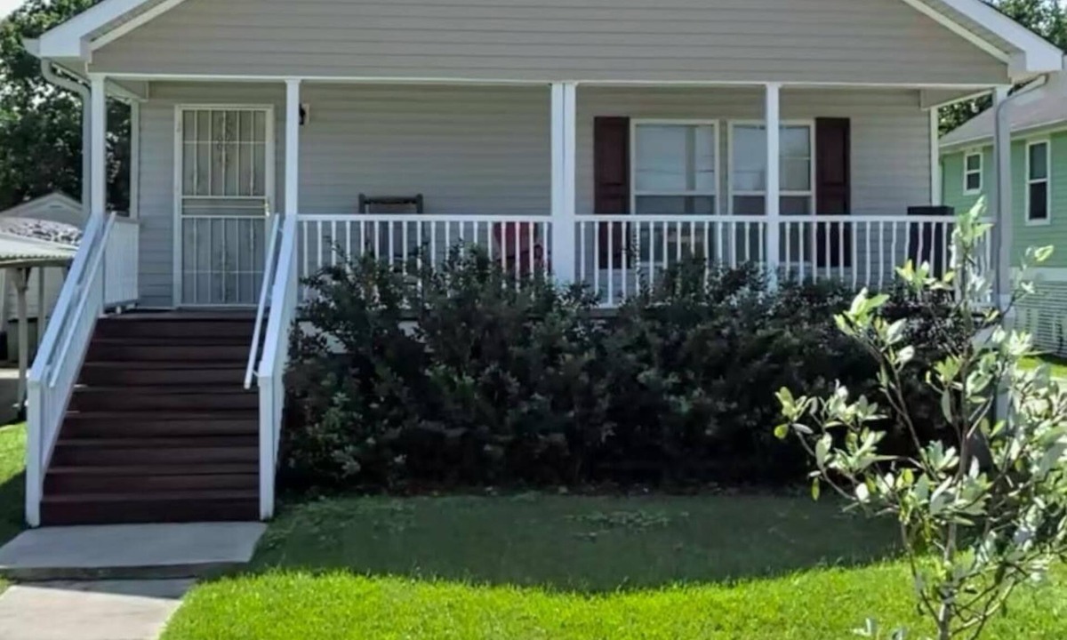 Gentilly Woods Bed & Breakfast | Charming 1-bedroom House in fabulous New Orleans 4M Near Bourbon St.