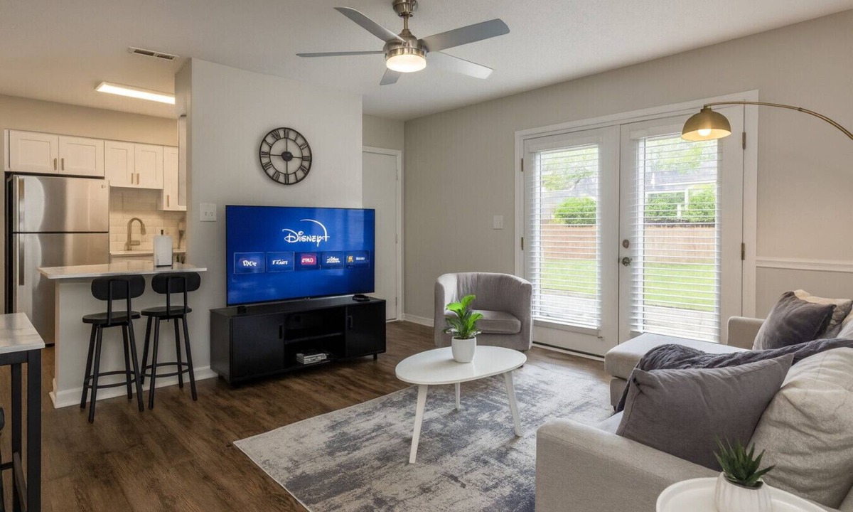 Shannon Apartment | Charming 2BR Hoover Retreat w/Easy Parking 55