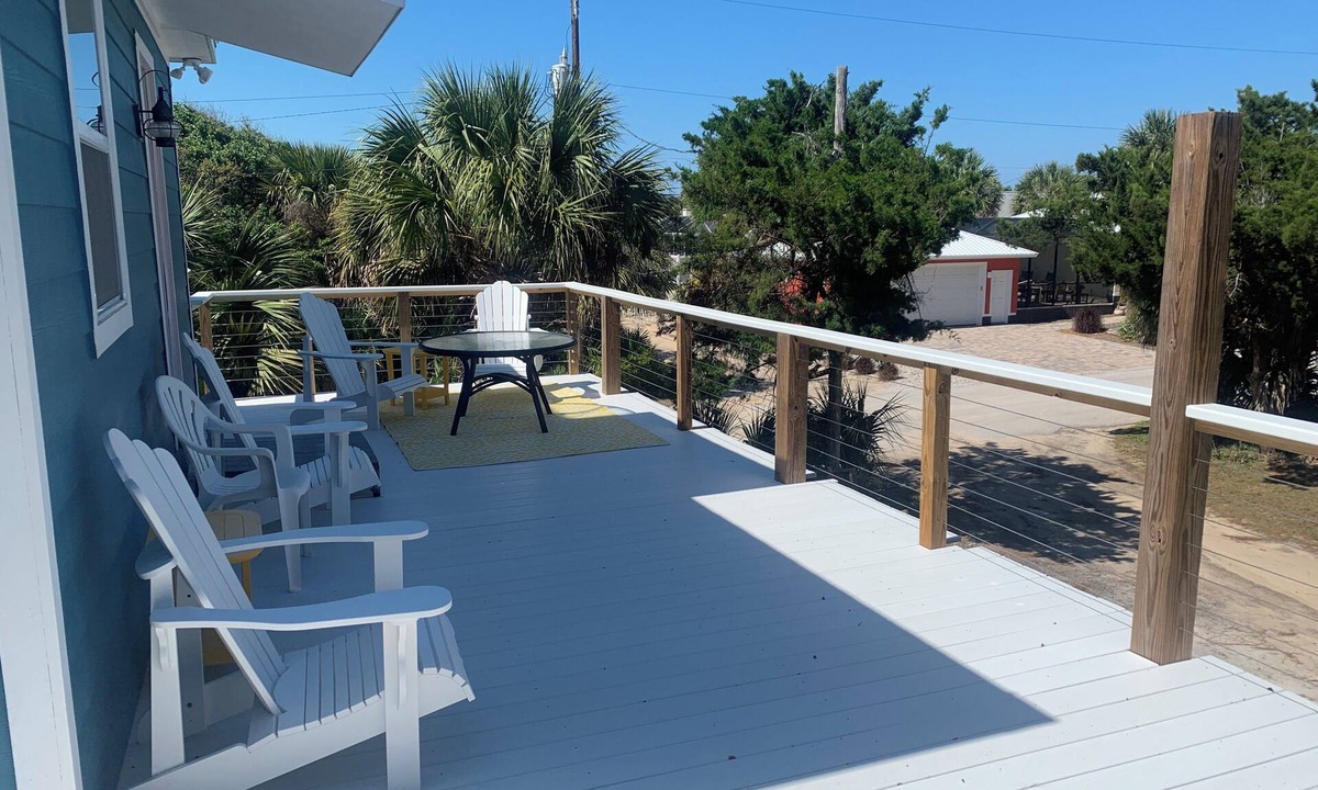 Flagler Beach House | Charming 3-bedroom bungalow in Flagler Beach just 2 blocks to the beach!