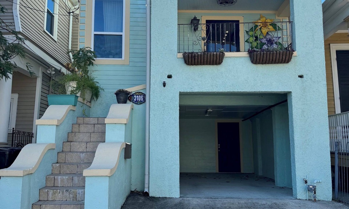 Mid-City House | Charming 3-bedroom house in welcoming Midcity!