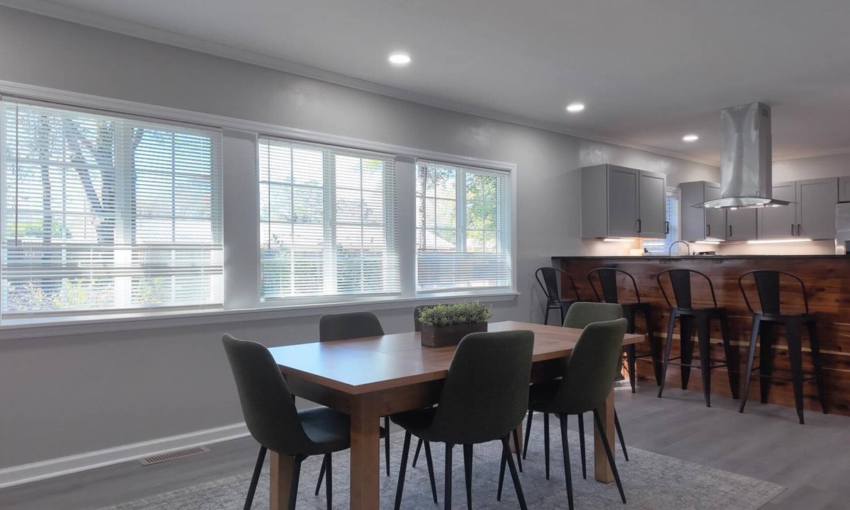 Bainbridge House | Charming 4BR/2BA Home in Bainbridge - Fenced Yard & Outdoor Gas Fireplace!