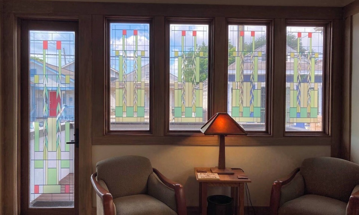 Saint Claude House | Charming and architecturally stunning 2-bedroom house in marvelous New Orleans.