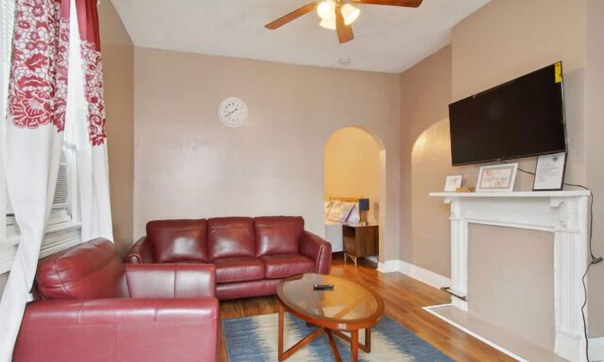 Holy Cross District Condo | Charming Historical Home only minutes to the French Quarters