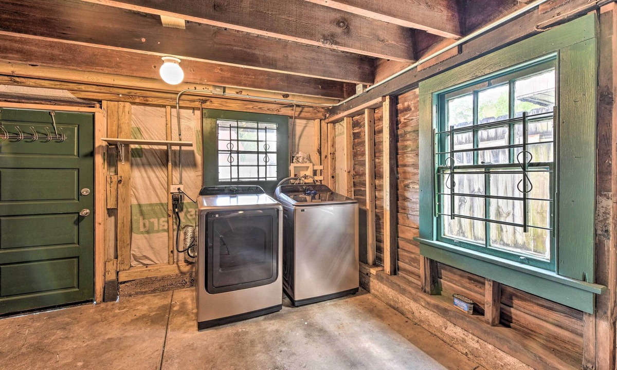Mid-City Cottage | Charming New Orleans Home < 3 Mi to Bourbon St