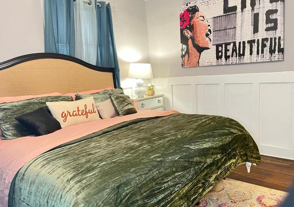 Fondren House | Cheerful 3 Bedroom Home in the Heart of Jackson