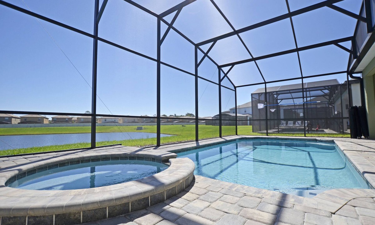 Four Corners House | Cheerful 9 Br Lake View Villa with pool/spa/games 4132