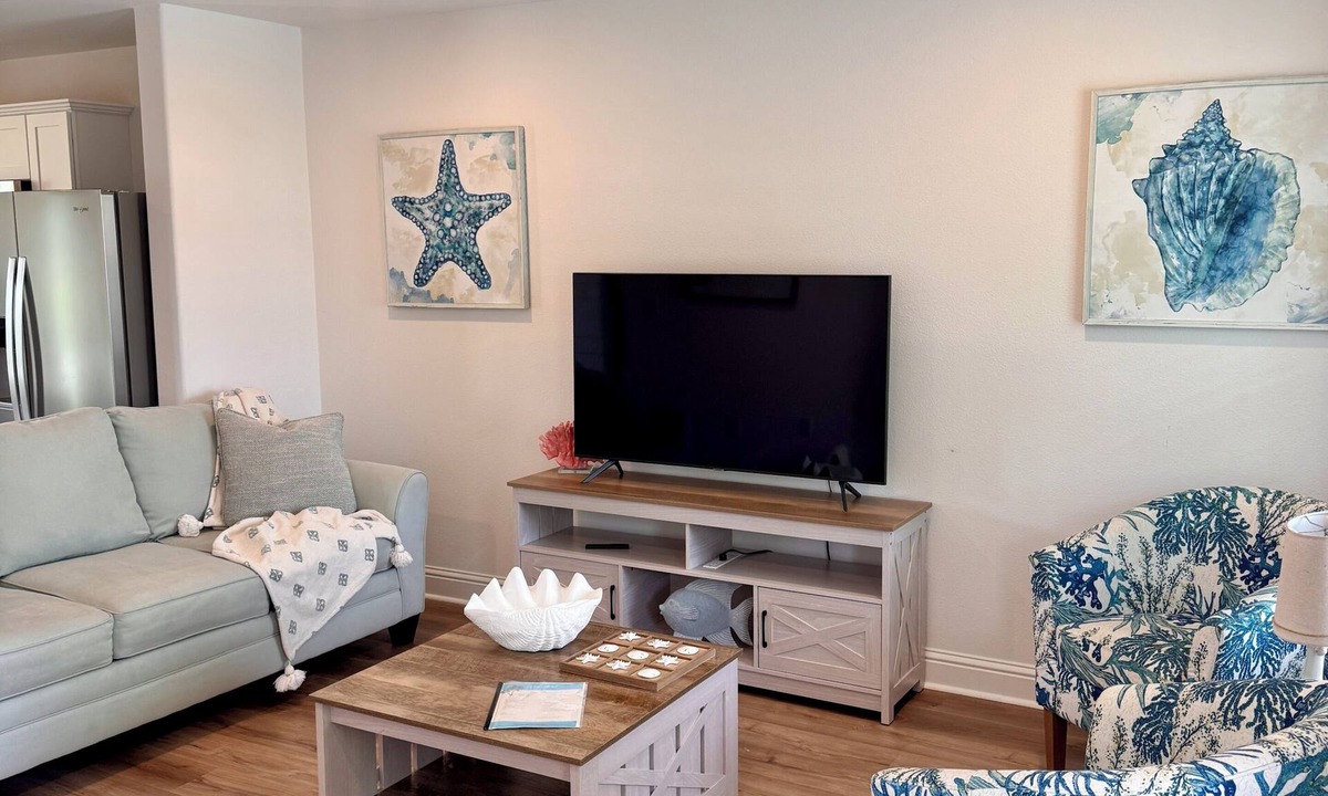 Gulfport House | Chic Beach Getaway, Near Casinos/Airport/Coliseum