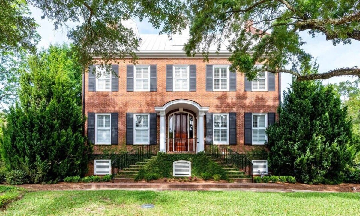 Fairhope House | Church St Collection - 109 Full House