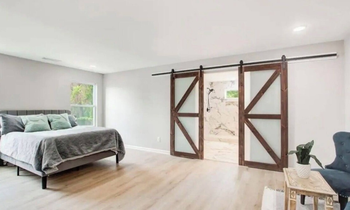 Capitol View House | Close to Mercedes Benz Stadium, State Farm Arena 5-brm house with AC in Atlanta