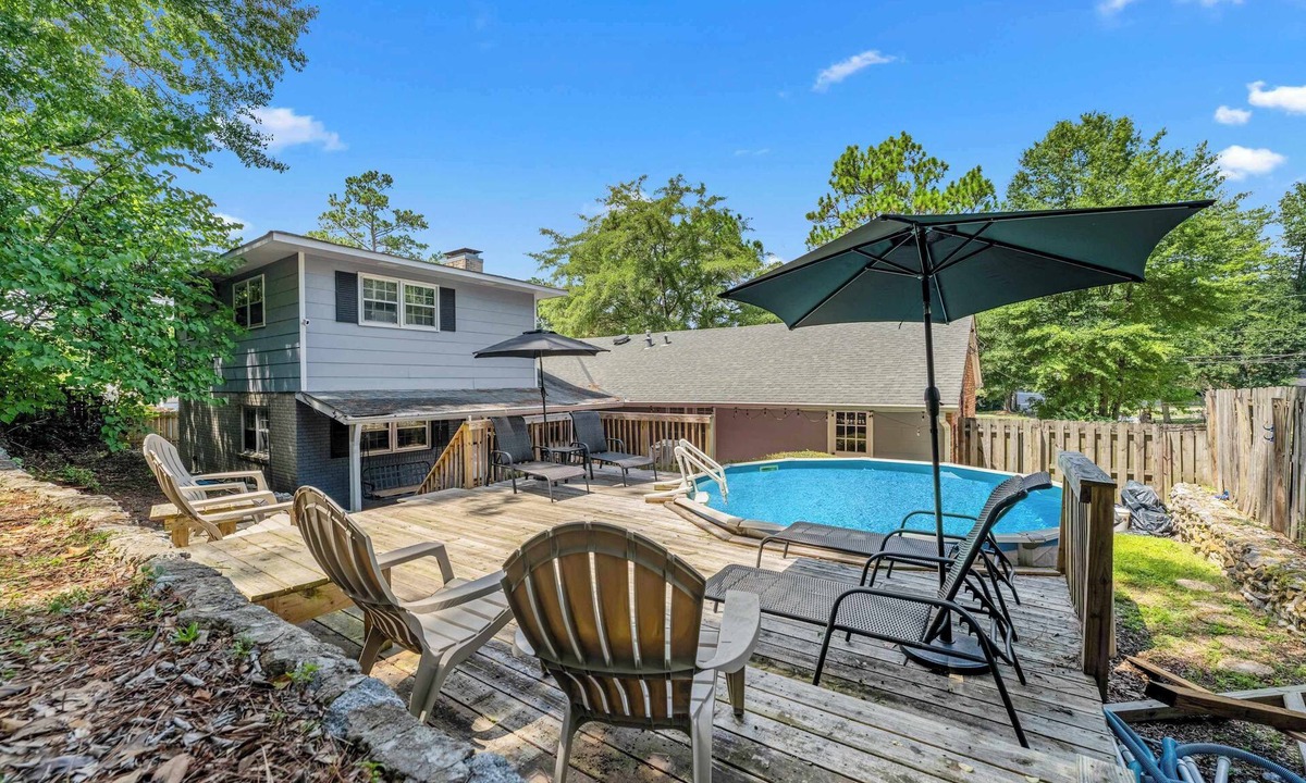 Columbus House | Columbus 5BR Oasis w/Grill & Games Near Airport