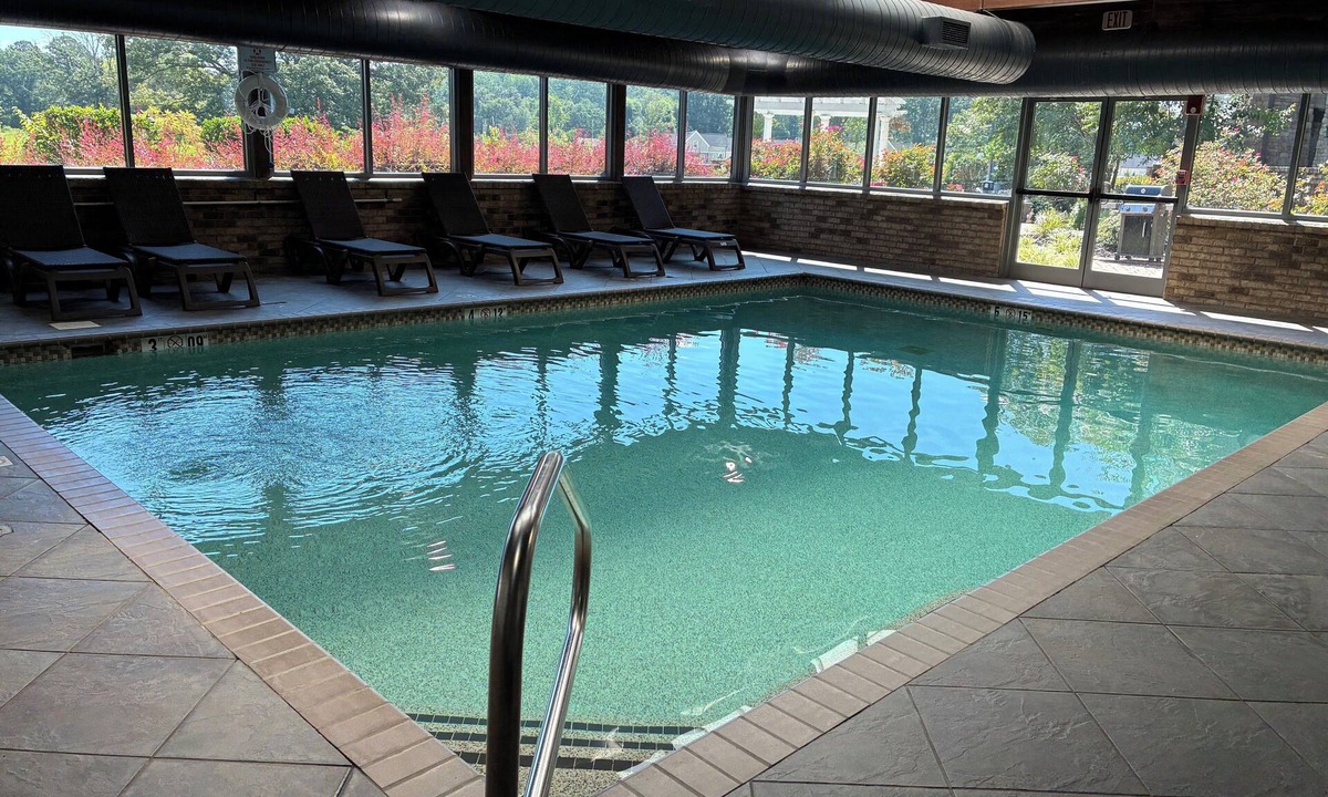 Scottsboro Hotel | Comfort Inn and Suites Near Lake Guntersville