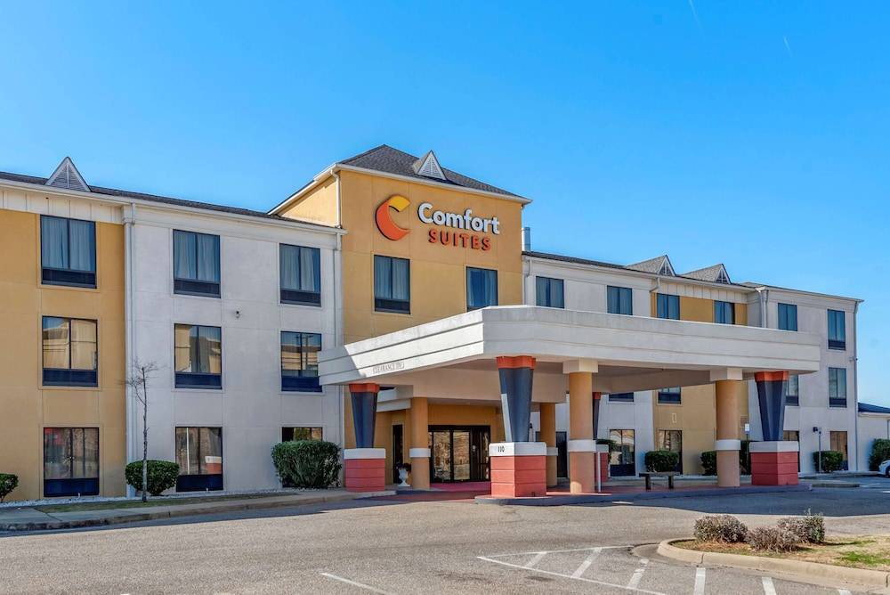 Montgomery Hotel | Comfort Suites Airport South