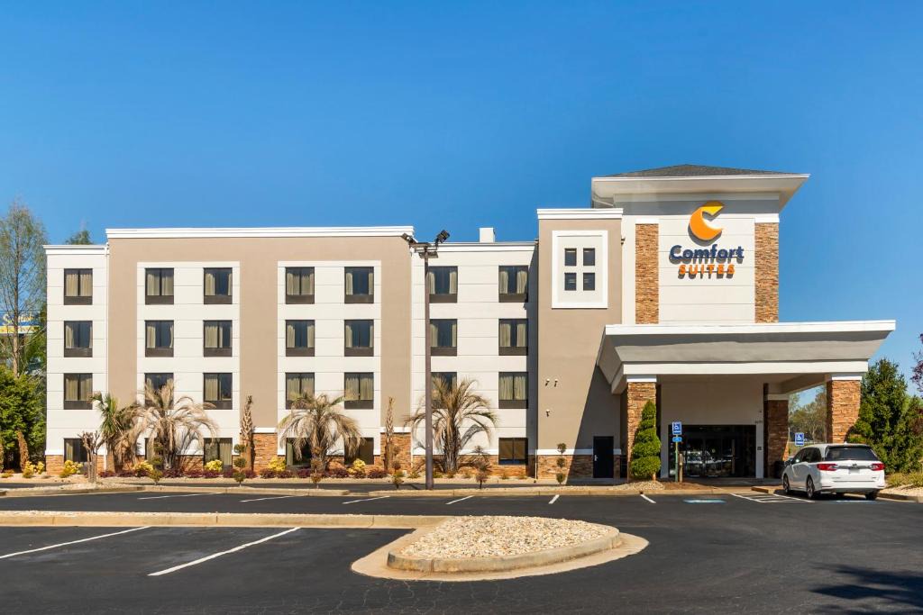 Locust Grove Hotel | Comfort Suites Locust Grove Atlanta South