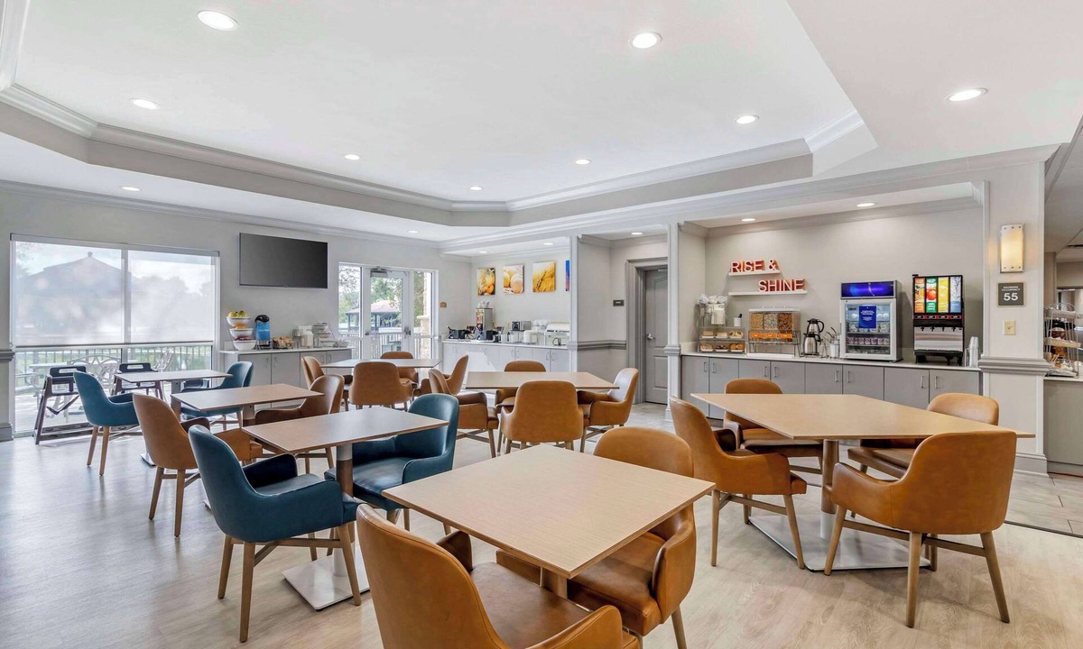 Valdosta Hotel | Comfort Suites Valdosta Mall Area