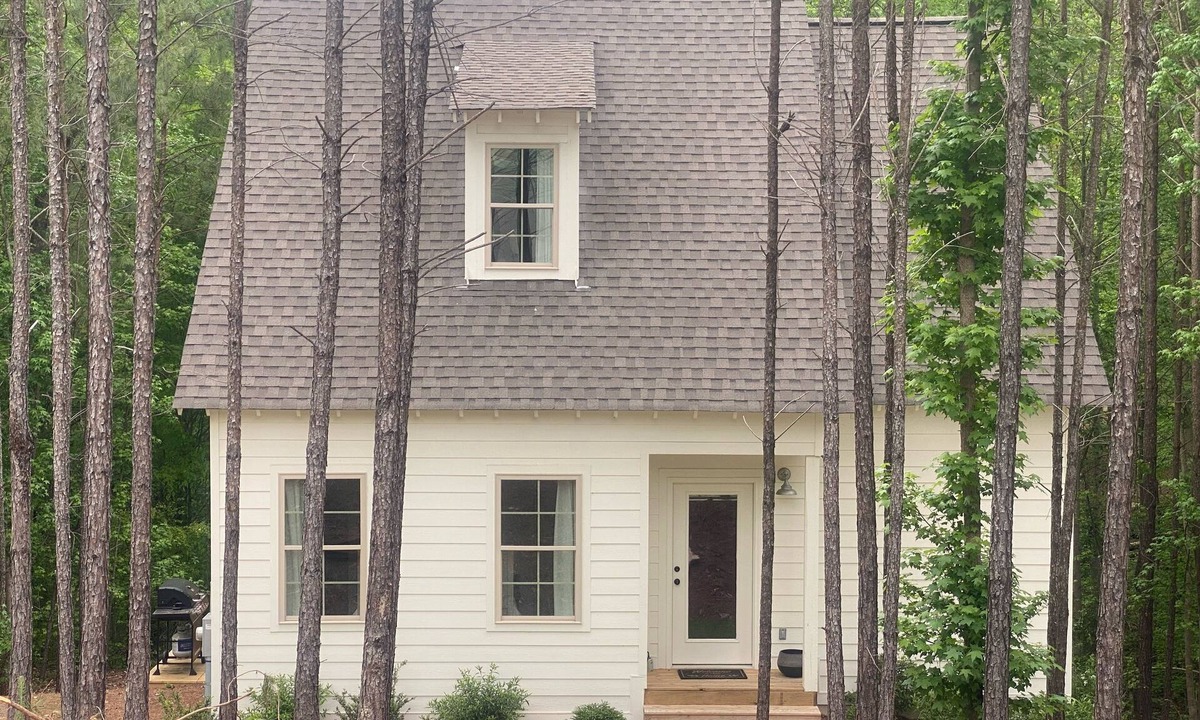 Tallassee House | Corona Cottage | 3 Bed, 2.5 Bath