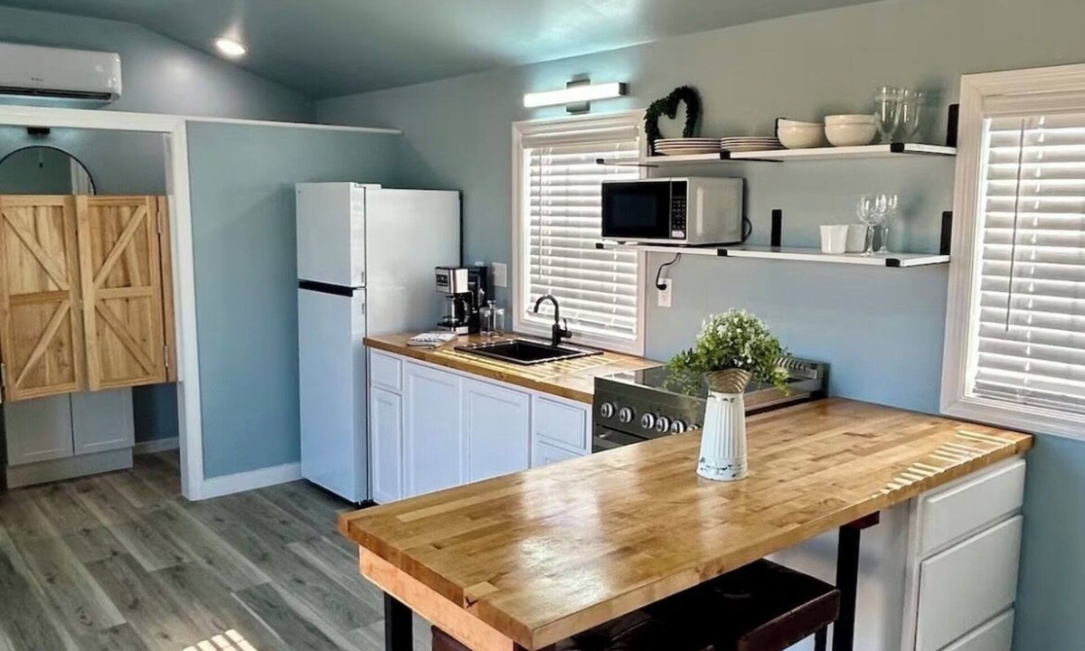 Stockton Apartment | Country Cove-tiny house…quiet, cozy, close enough