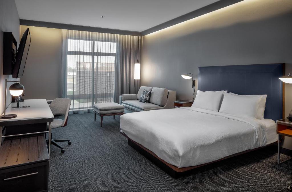 Conway Hotel | Courtyard by Marriott Conway
