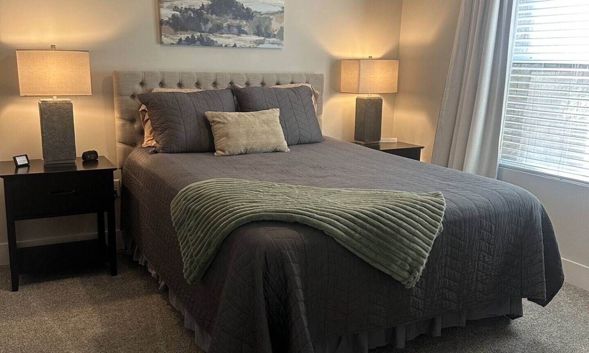 Tuscaloosa Condo | Cozy 2 bedroom/2 bath condo, on the first floor close to campus in Tuscaloosa