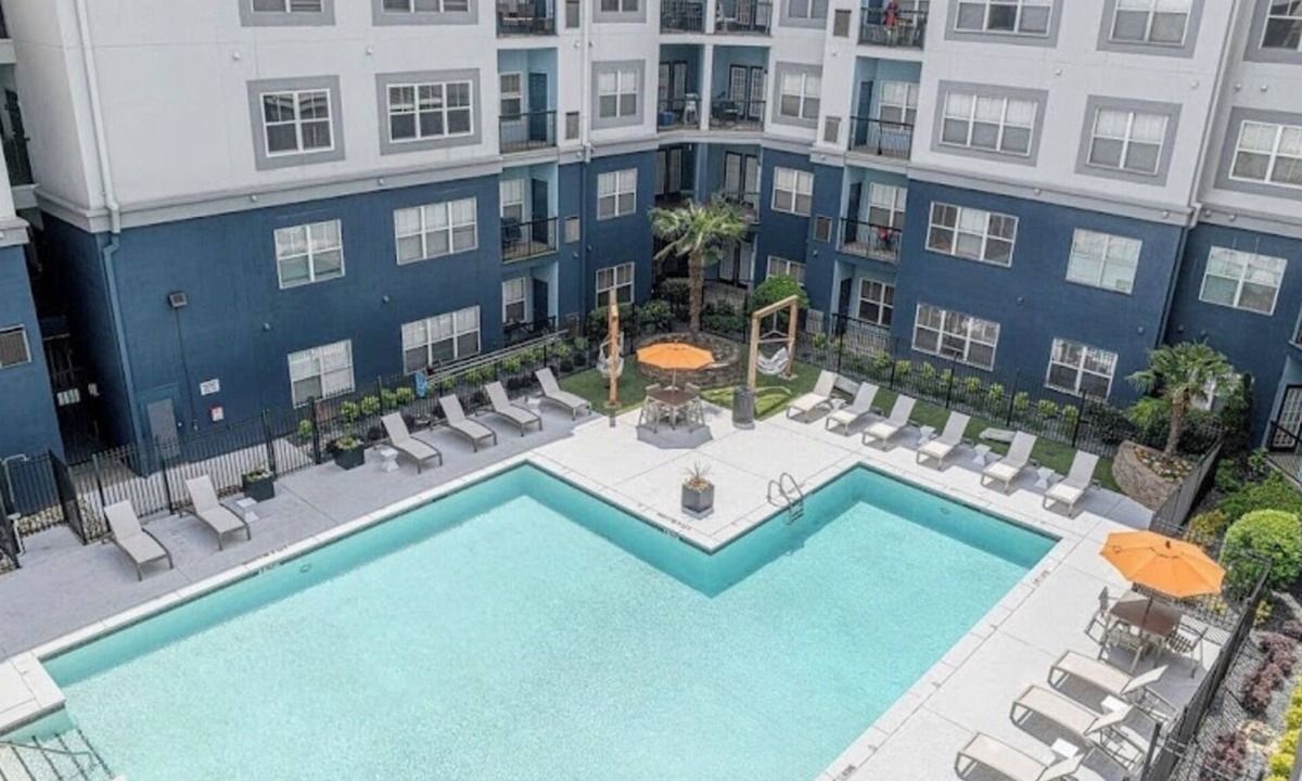 Atlanta Apartment | Cozy 2-bedroom apartment and 10 min walking distance to Mercedes-Benz Stadium