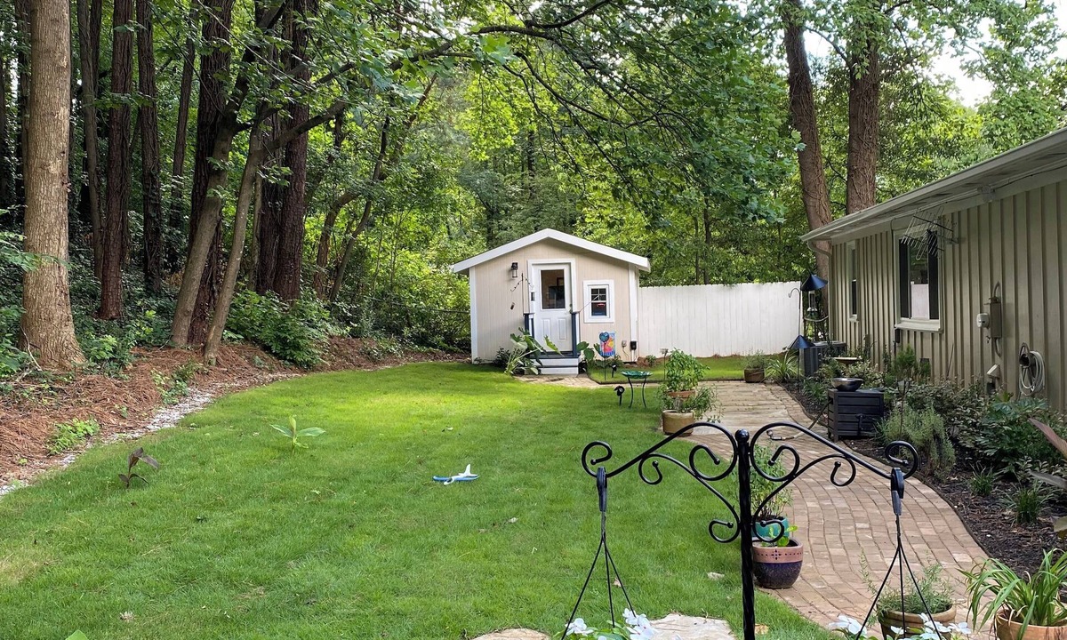 Mableton House | Cozy 2BR Home w/Office, Gym, & Backyard Near Trails, Parks, and Atlanta Fun
