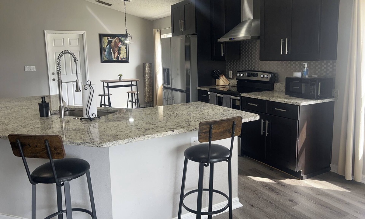 Florida Pines House | Cozy cut out