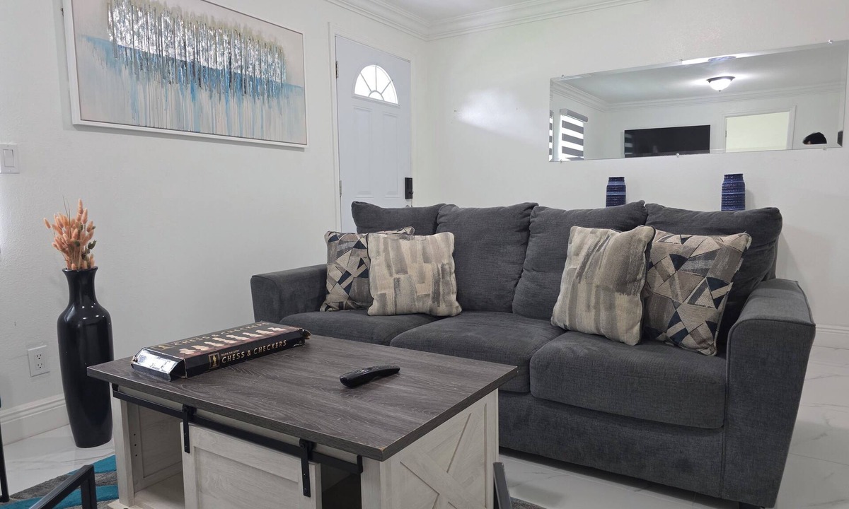 Lake Mary House | Cozy Downtown Lake Mary House