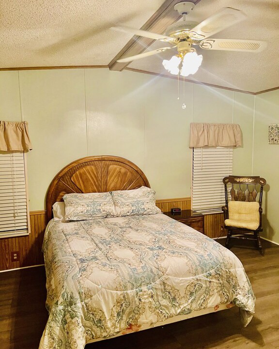 Vista del Lago House | Cozy house 5 miles from Disney