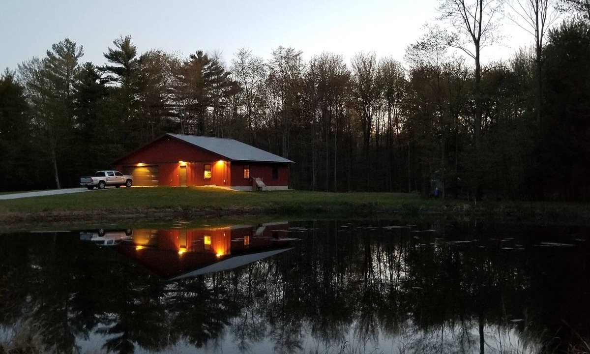 West Olive House | Cozy new built home for 2, country living with city near by