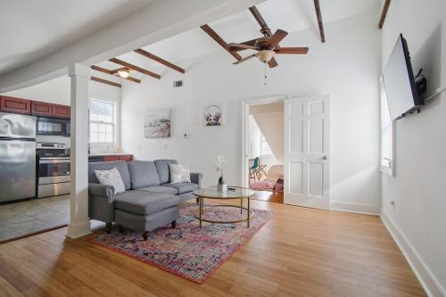 South 7th Ward Apartment | Cute 1bed 1bath 4block French Q near Bourbon St and Jazz venues