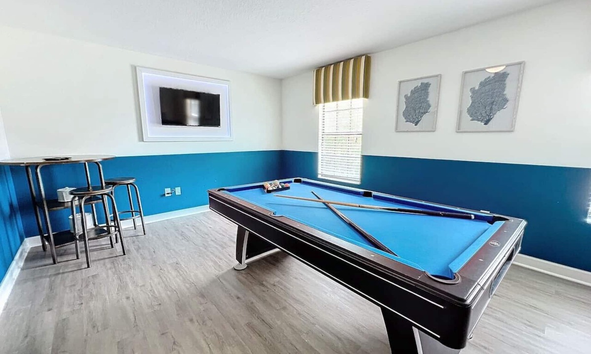 Davenport House | Disney Retreat - Private Pool & Spa, Remodeled!