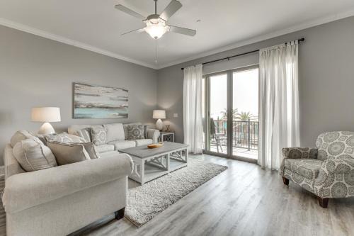 Old Town House | Downtown Bay St Louis Condo - Walk to Beach!