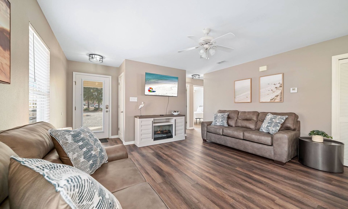 Gulf Shores House | Downtown Gulf Shores Duplex w/Shared Pool, Dog Friendly | BEACHBALL PROPERTIES