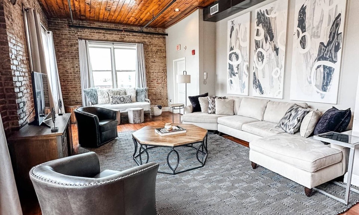Tuscaloosa Apartment | Downtown Lofts 1 Bedroom Penthouse