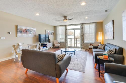 Saint Joseph House | Downtown St Joseph Condo w/Balcony & Harbor View