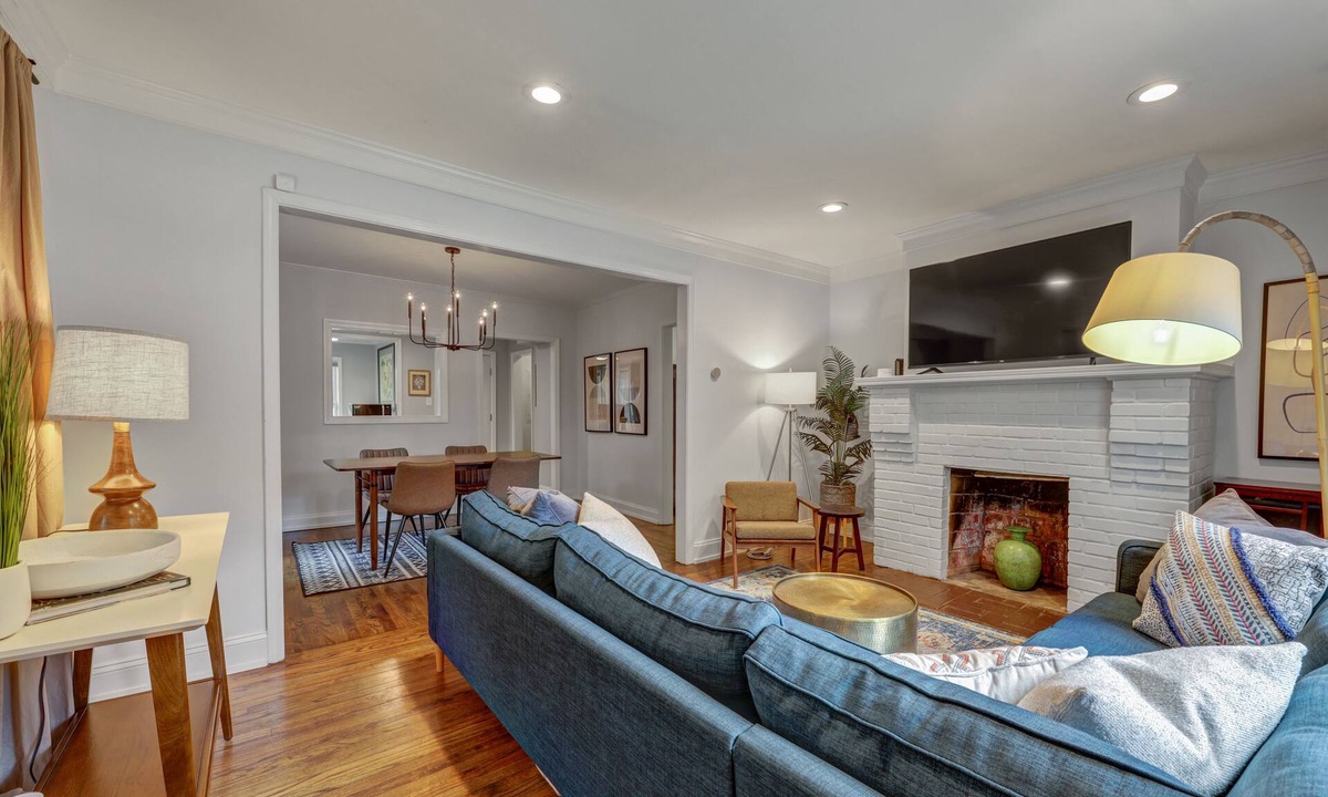East Lake House | East Lake Bungalow with Home Office - Family Friendly, Pet Friendly