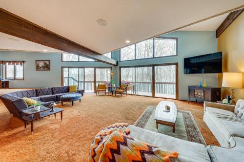Hubertus House | Eclectic Hubertus Home w/Game Room & Fire Pit!