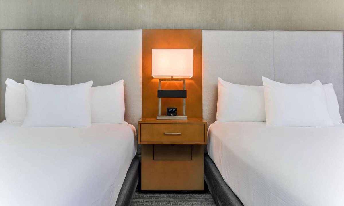 East Point Hotel | Family-Friendly & Pet-Friendly Room Near Delta Flight Museum - 1.1 miles away