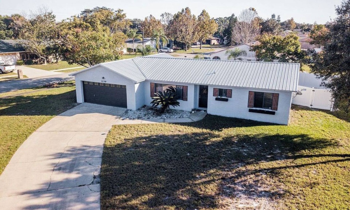 Willow Run House | Family-friendly Poolside Paradise 4bd/2bth