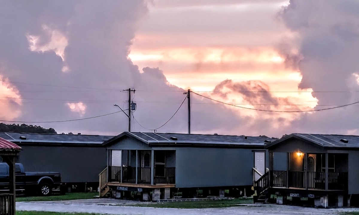 Elberta Cottage | Farm Charm Meets Coastal Calm #1