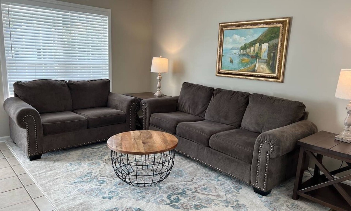 Remerton House | Get-Away on Wayland Cozy Cottage