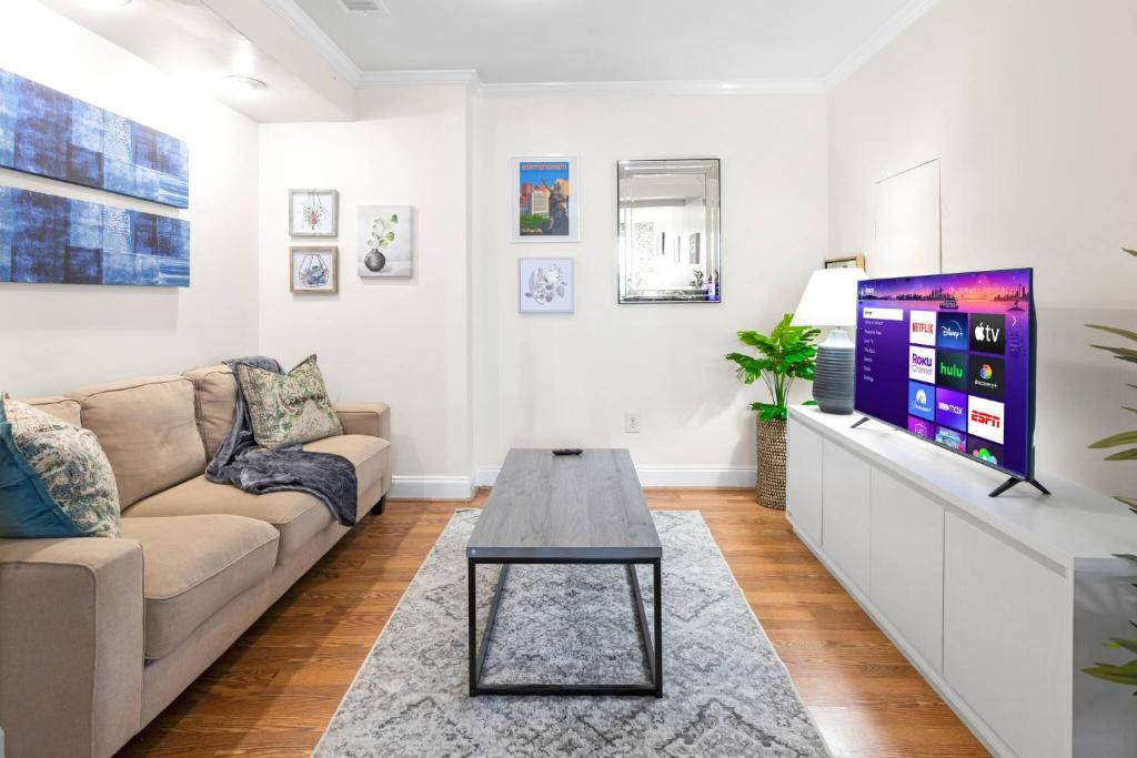 Forest Park Apartment | Great Location *Near UAB & Hospitals - Apartment