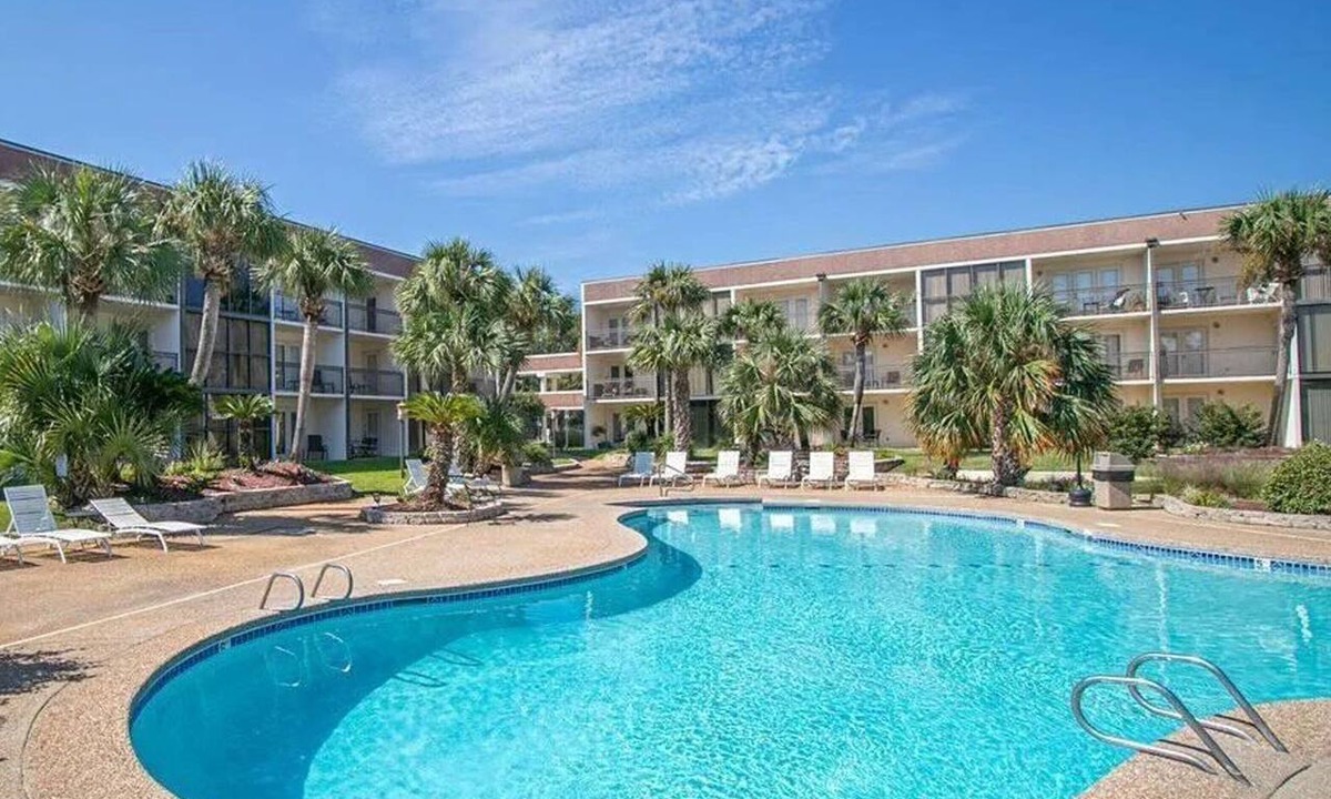 Biloxi Condo | Gulf View Condo, Walk to the Beach