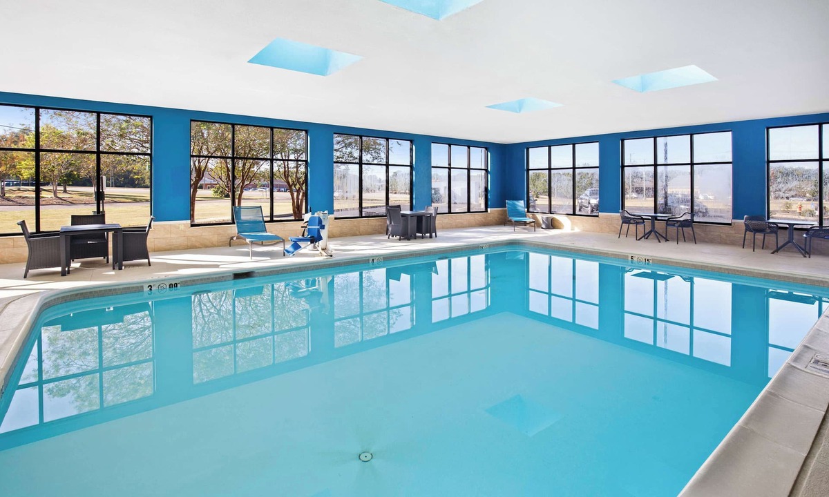 Selma Hotel | Hampton Inn Selma