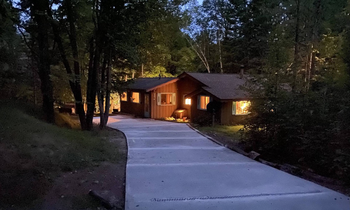 Thompsonville Cottage | Heins Haven North on the Betsie River