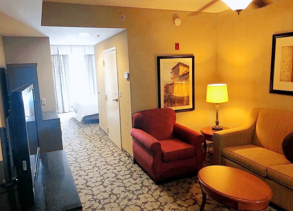 Hattiesburg Hotel | Hilton Garden Inn Hattiesburg 1 King Bed 1 Bedroom Suite