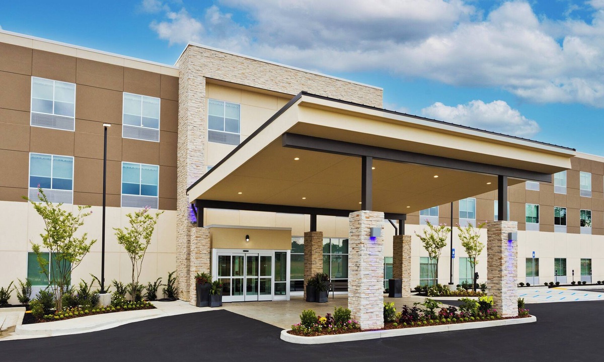 Columbus Hotel | Holiday Inn Express Columbus – Fort Benning Area by IHG
