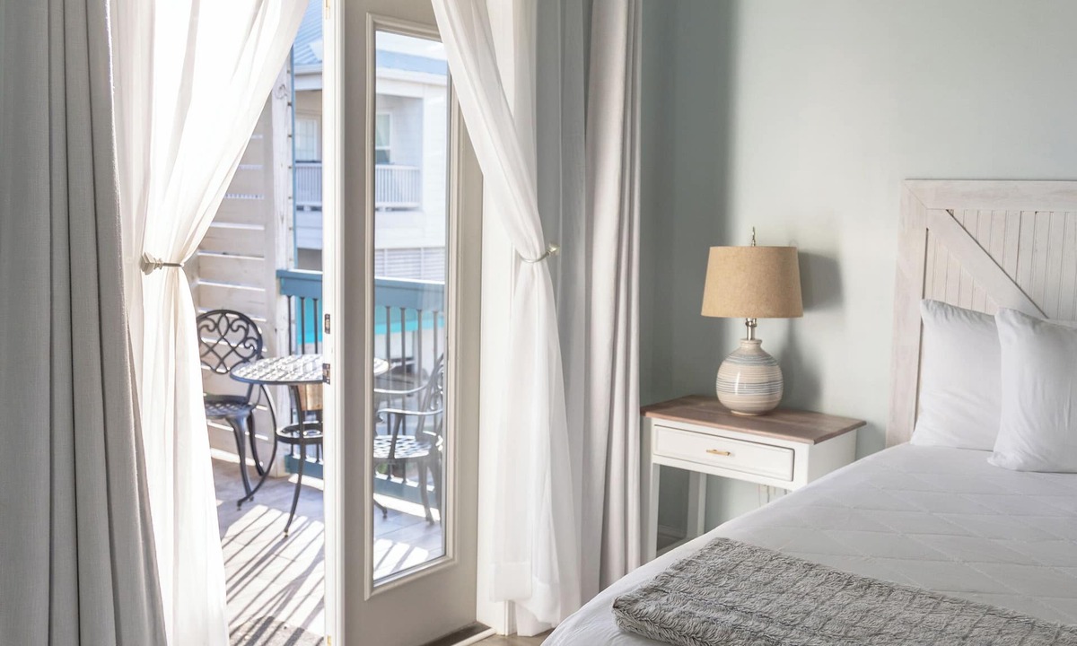 Pass Christian Hotel | Hotel Whiskey in Pass Christian